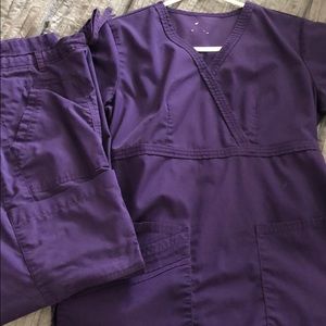 Cherokee luxe scrub set